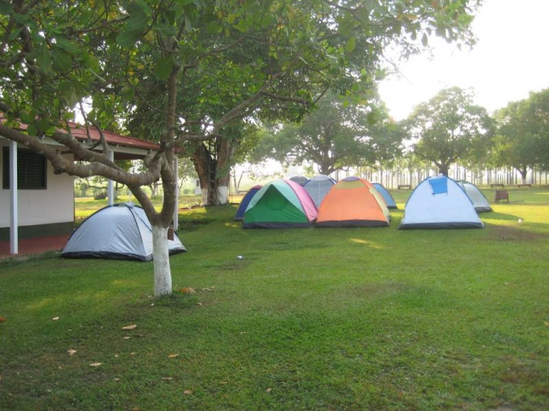 Camping Oasis (Fechado)