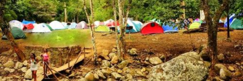 Camping Velinn Caravela