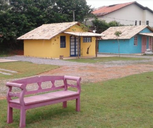 Camping e Chalé Estação Rural