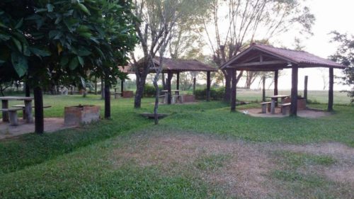 Camping Pousada dos Quiosques-Itapuã-Viamão-RS-5