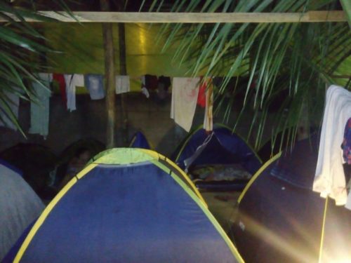 Camping Pé na Praia-MArtim de sá-Caraguatatuba-SP-2