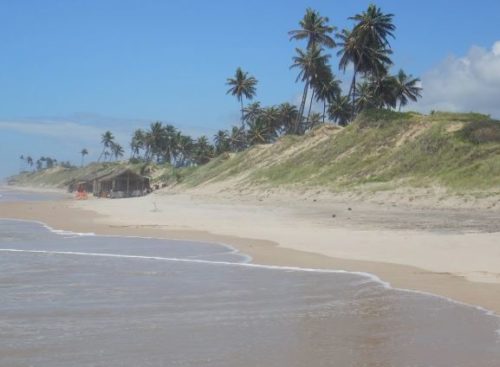 Apoio RV - Praia Massarandupió (trecho não naturista)