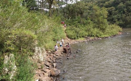 Camping Selvagem - Cachoeira da Usina velha-união da vitória-pr 2
