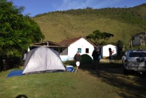Camping D. Palmira – Casa Pintada