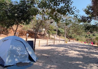 Camping Cachoeira Dourada
