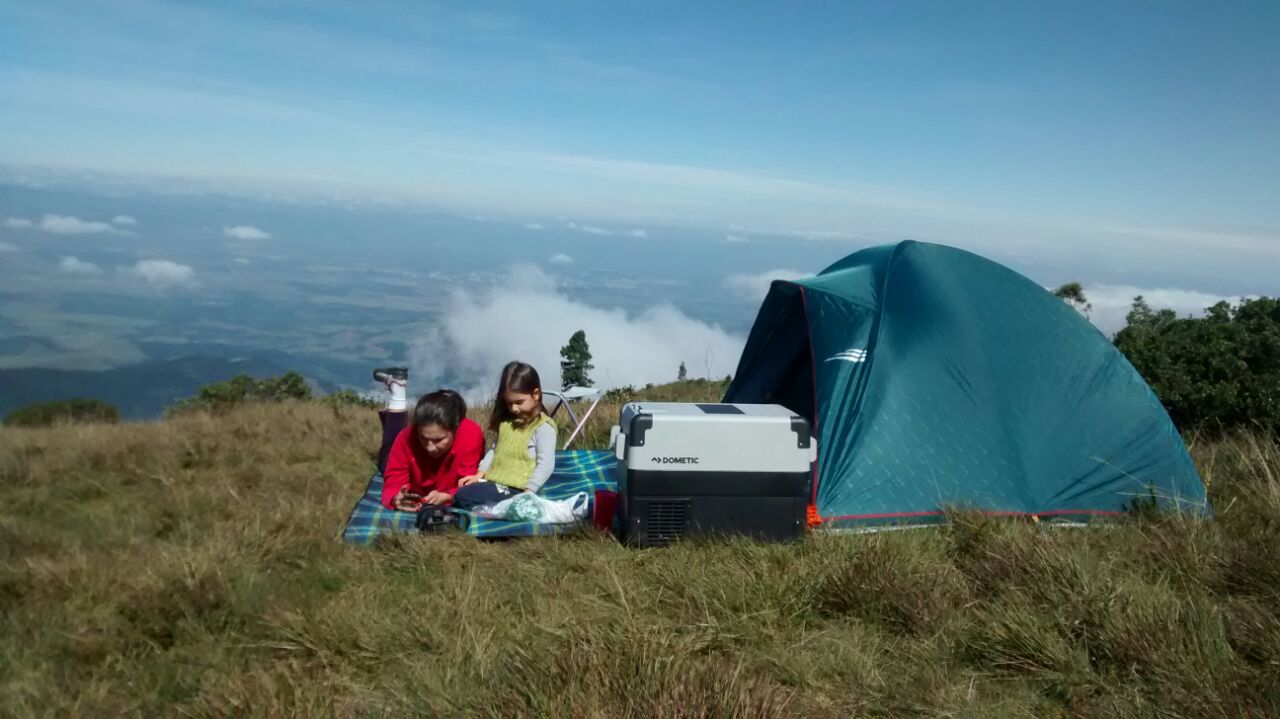 geladeira DOMETIC 12V Portátil Camping Review geladeira DOMETIC 12V Portátil Camping Review