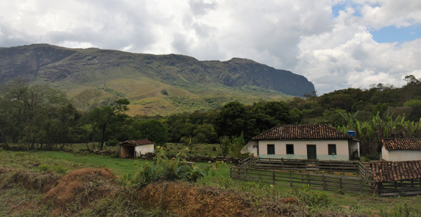 Equipamentos e mobiliário - Barreiro, Minas Gerais